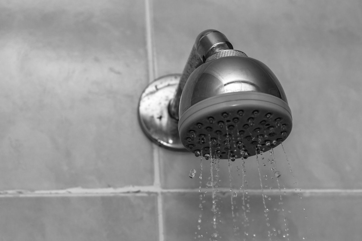 japortillab1993's tweet photo. Cada duchazo puede consumir cerca de 11 litros de agua. Súmate a #1MillónDeAcciones compartiendo esto y mostrando que sí se puede hacer en menos tiempo. Mira tu mensaje en https://t.co/JMcyUDF4TJ #PrayForHumanKind @WWFColombia https://t.co/IRWGCIkjVw