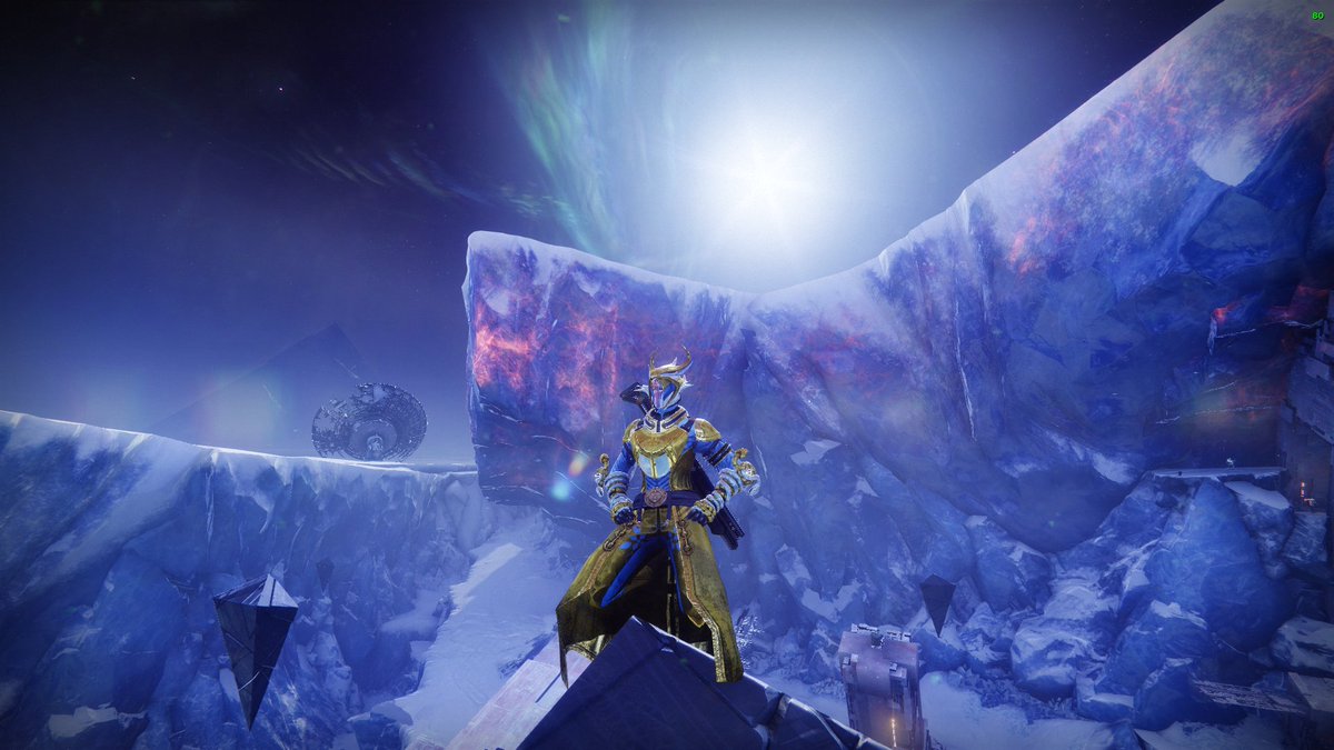 leewujim's tweet photo. @Bungie A Christmas tree is incomplete without the star on top of the tree 🌟. Happy Dawning and Happy Holidays to everyone! #HappyDawning #Dawning2020 https://t.co/BMOPgqdjVT