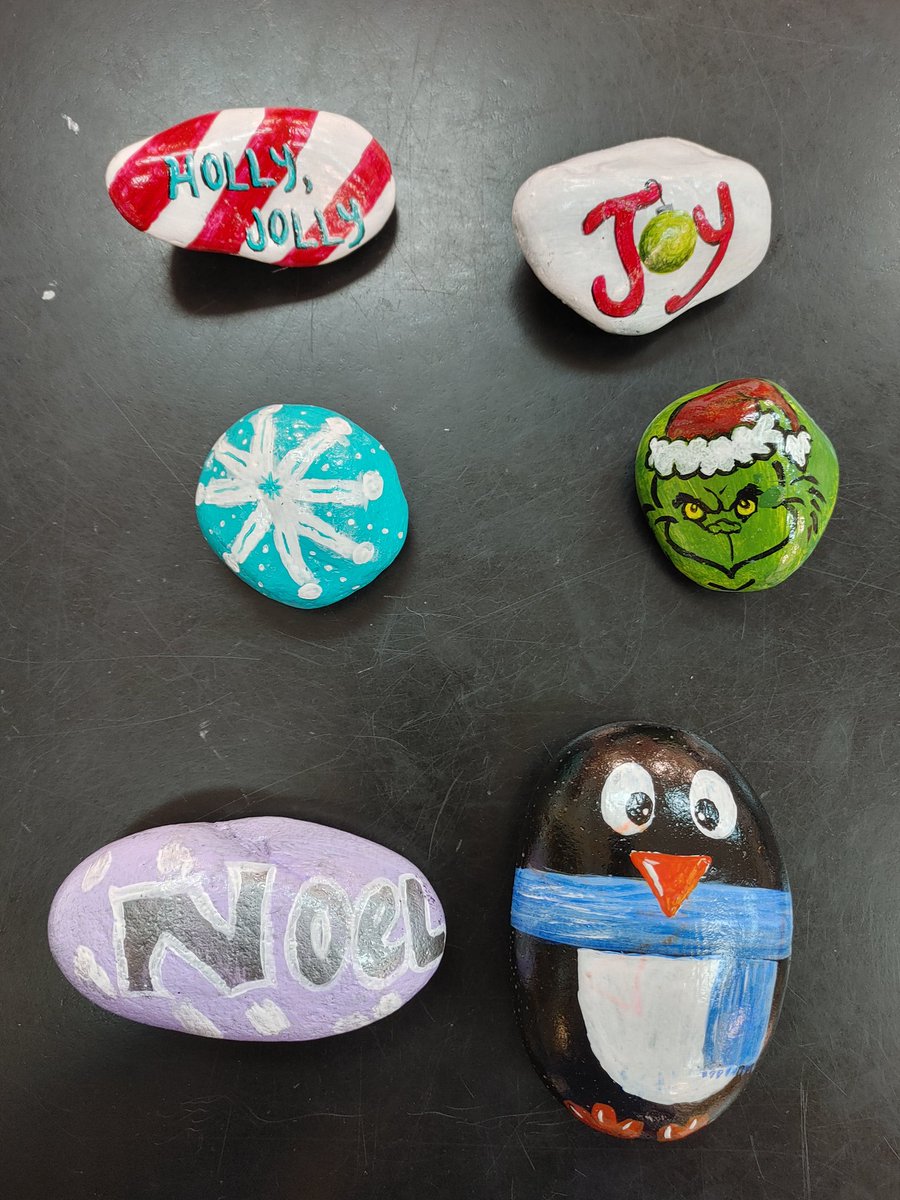 OFAM_Rocks's tweet image. OJH: Tomorrow (Thursday) StuCo has hidden painted #OFAM_Rocks around the junior high!  All of them are Christmas and winter-themed.  If you find one: keep it, re-hide it, or give it to a friend!  Post your finds on here.  Happy rock hunting!  Photos 1