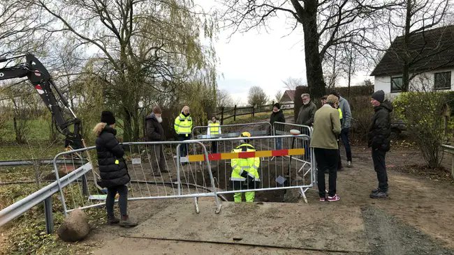 "A fantastic fun find, which you did not think would happen. This stone has been gone for so long that we thought it was destroyed", said Magnus Källström, runologist at the Swedish National Heritage Board.