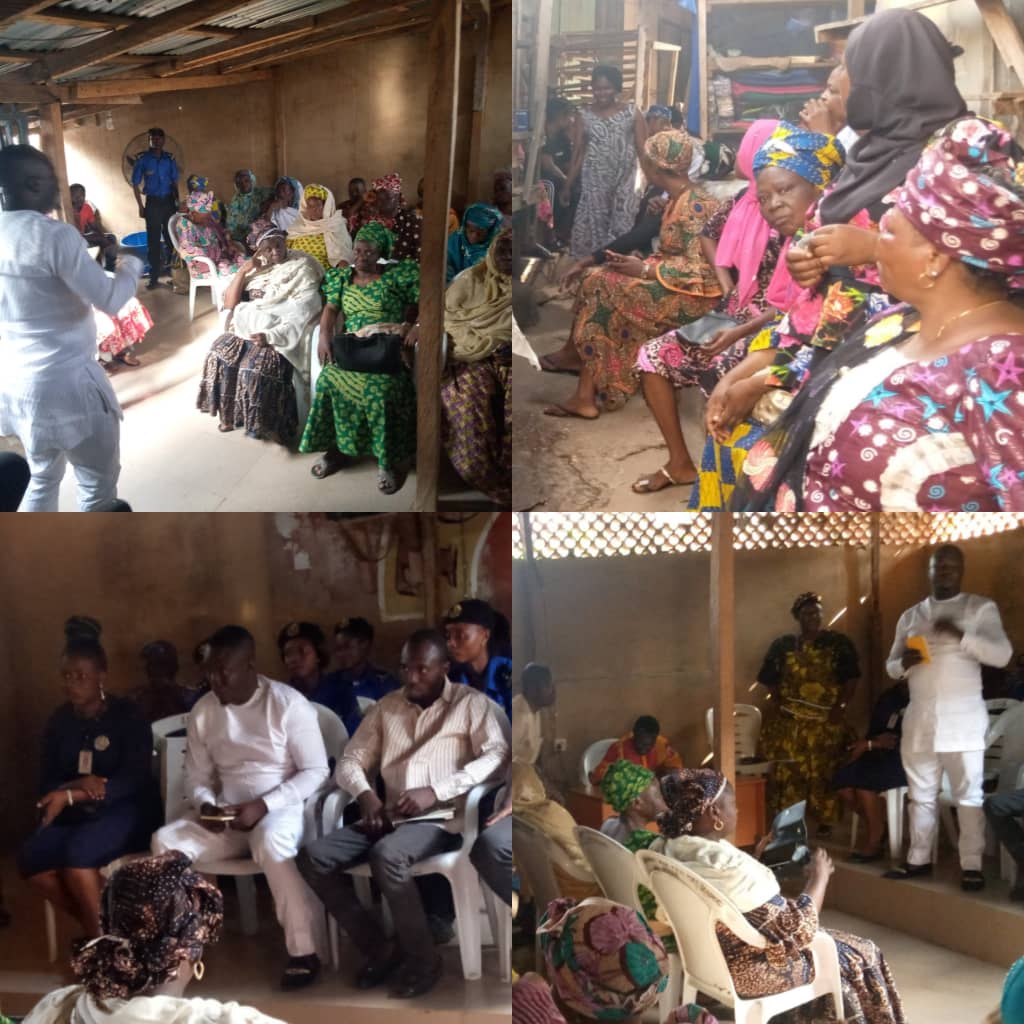 The first &amp; second step towards change is awareness &amp; acceptance.

<a href="/EduMarshalsOsun/">Osun State Education Marshals</a> goes from market to market to evangelise the gospel of Education, its importance &amp; policy of the Government of the State of Osun on Child Abuse. <a href="/GboyegaOyetola/">Adegboyega Oyetola</a> <a href="/FBamisayemi/">Folorunso Bamisayemi</a> <a href="/STELLABLAIZE/">⭐️Stella Blaize💫Founder EduMarshals</a>