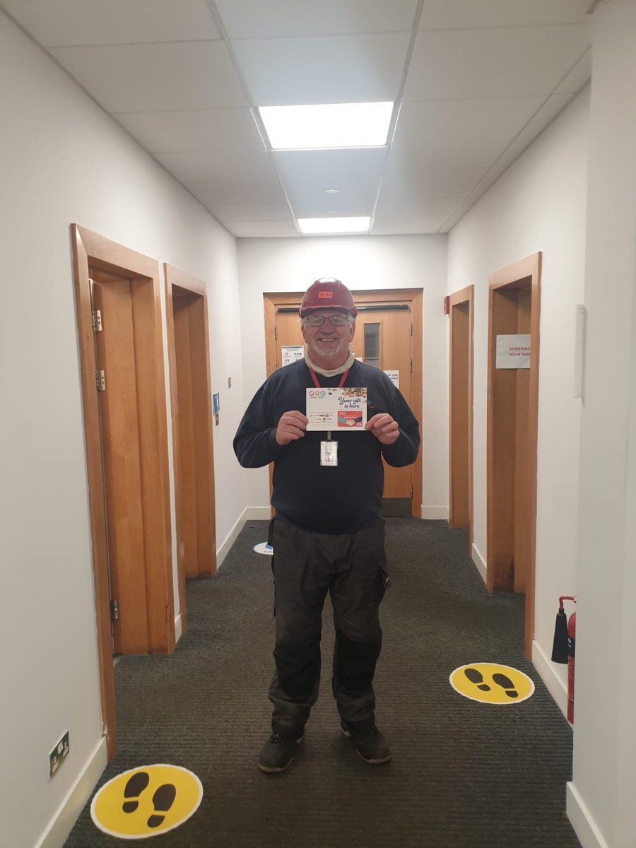 Congratulations to our colleague Sean Rolfe who is celebrating his 10 year anniversary with Andron! 

Well done Sean!