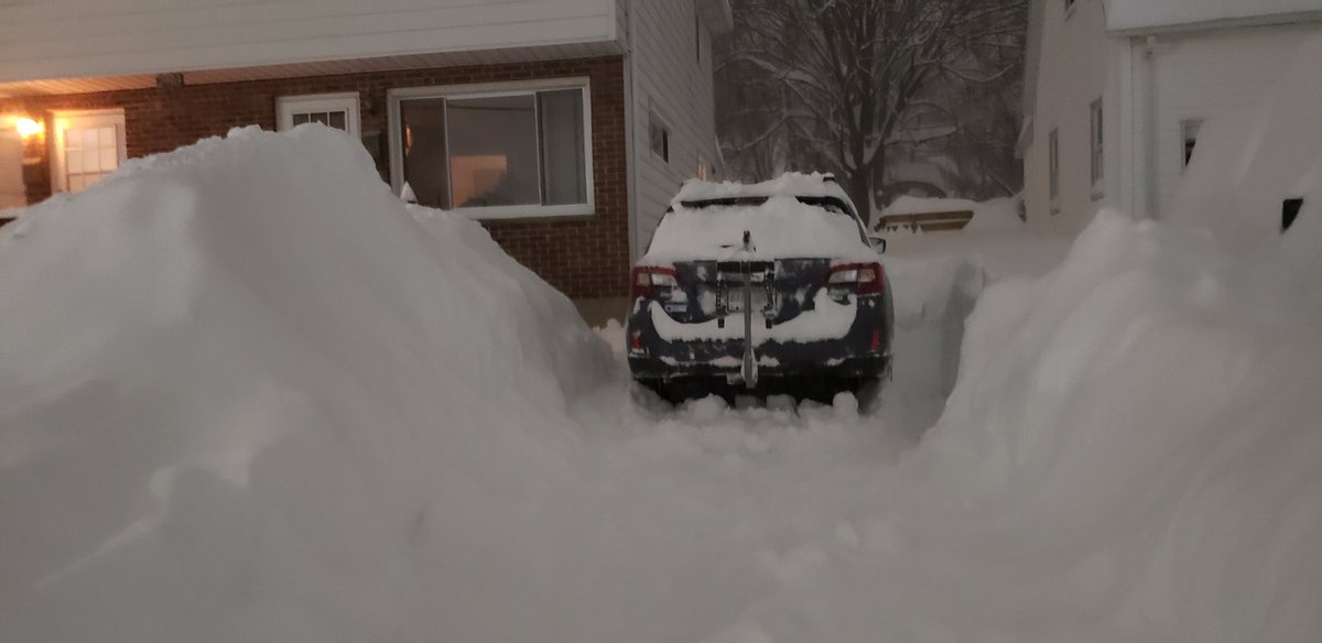 adam_gillwx's tweet photo. Took about 3 hours but got dug out https://t.co/ZvpvLxmm3d