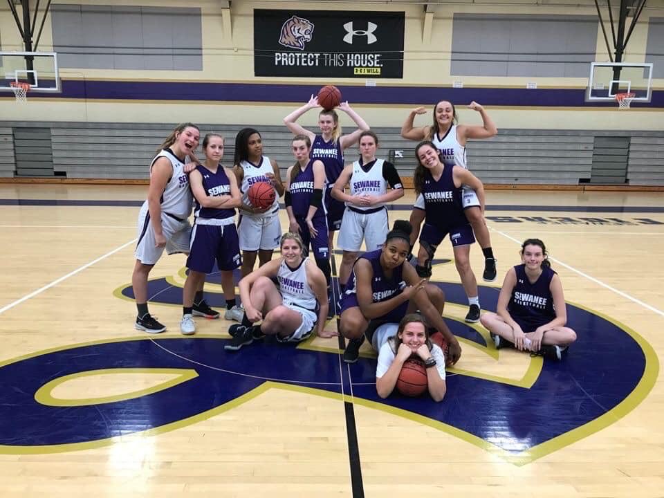 judyhstewart's tweet photo. Missing ladies basketball this season.    Mainly the road trips. It is what it is. @__ashleystewart @lakeishaallyah https://t.co/XhG20KIy7s