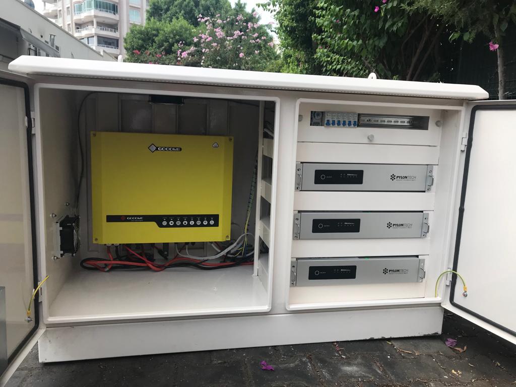 GoodWePower's tweet image. Solitek Mühendislik tarafından İncirlik, Adana’da kurulan #5kW'lık #solar proje için #GW5048D-ES #hibrit inverter ve #Plyontech #lityum #aküler kullanıldı.

Elektrikli motosikletlerin enerjisi artık güneşten sağlanacak!

#GoodWe #Turkey #Adana #joytoinstall #güneşbizeyeter