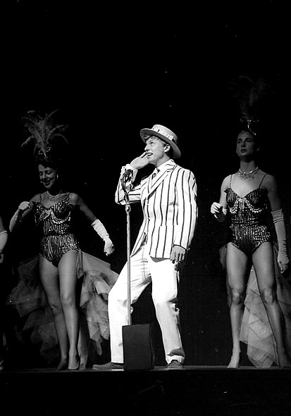 Happy Birthday to Tommy Steele 17 December in     