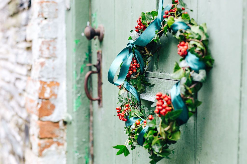 PorthillyDist's tweet photo. Delivery is on us this Christmas. Order before noon on 21st December to enjoy free delivery in time for Christmas on all products from the Porthilly Spirit Distilley shop: https://t.co/LrVfrVFcMZ #FreeDelivery #ChristmasDelivery https://t.co/wvlq1ZkAw8