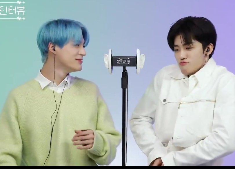 ดูสายตาพวกเขาดิโอ้ยยยพวกเพื่อนไม่จริง  ;____;
#nomin