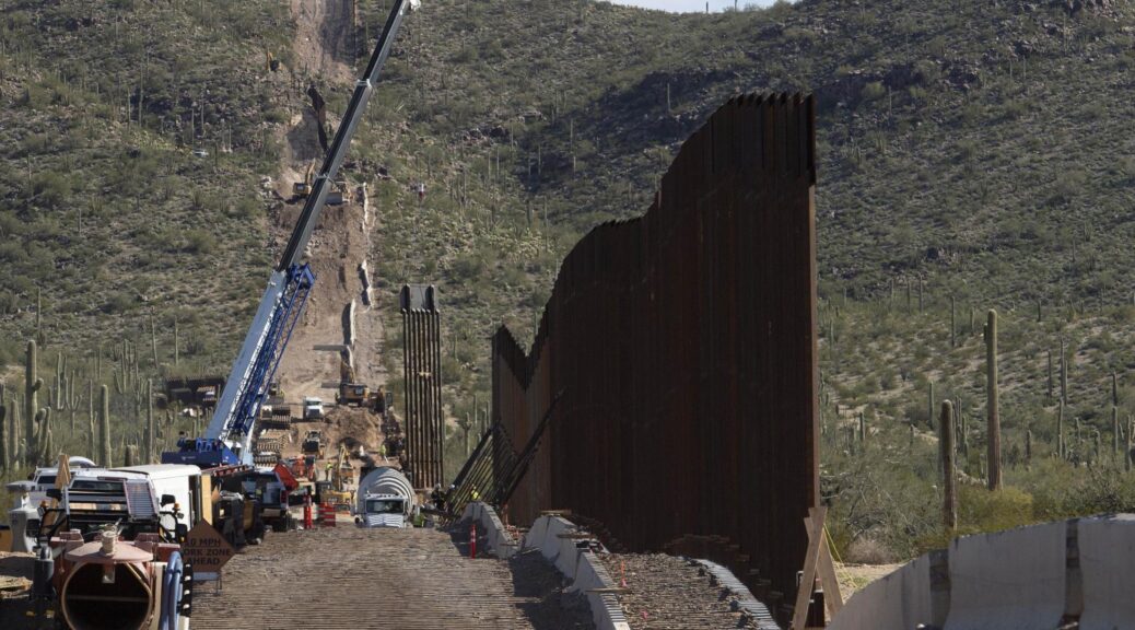 archaeoworld18's tweet image. Ancient #NativeAmerican burial site blasted for #Trumpborder wall construction 

archaeology-world.com/ancient-native… 

#NativeIndians #Trumpwall #ArizonaBorder #NativeAnerican #Burials