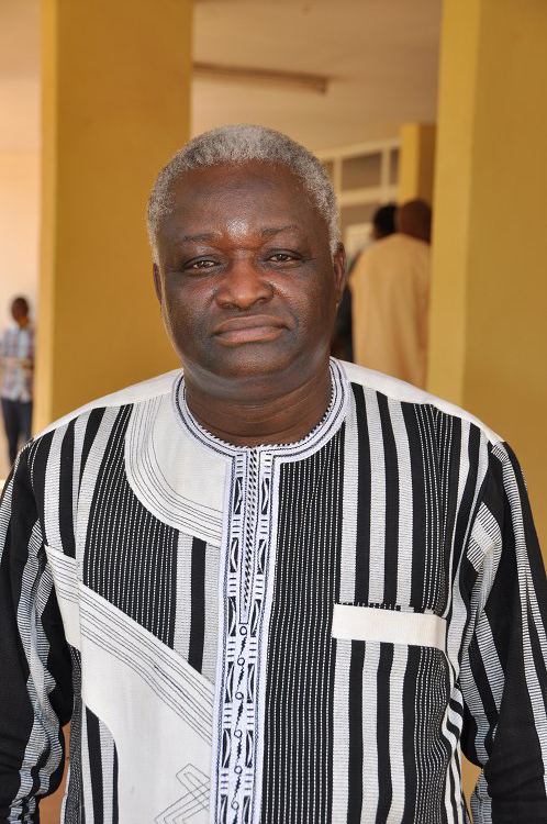 Le nouveau Secrétaire Exécutif du #CILSS, Dr Abdoulaye Mohamadou de nationalité nigérienne, a été officiellement installé dans ses fonctions le 16 déc. 2020. Il remplace à ce poste, Dr Djimé Adoum. Le nouveau secrétaire exécutif adjoint, Dr Paul Ouédraogo, a aussi été installé