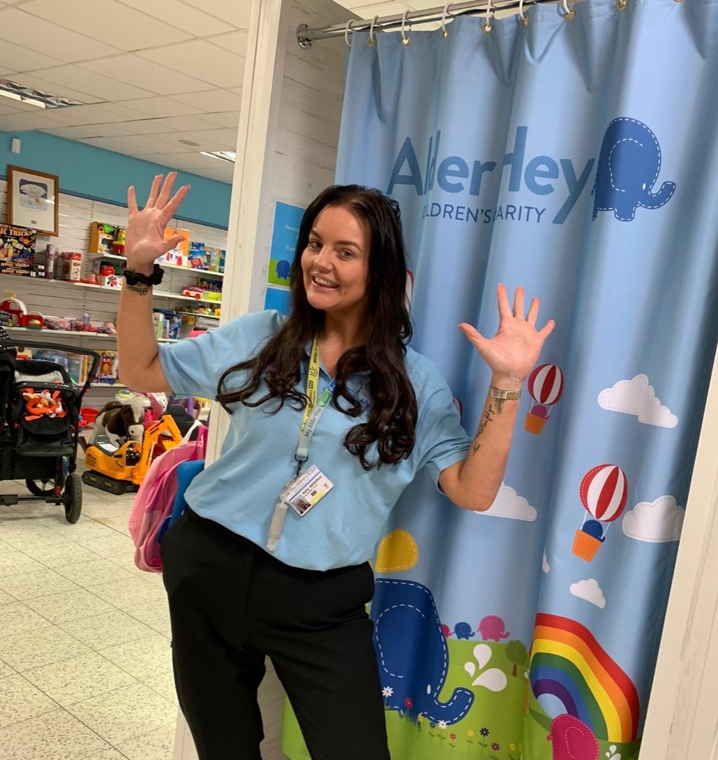 Alder Hey Charity Shop tweet media