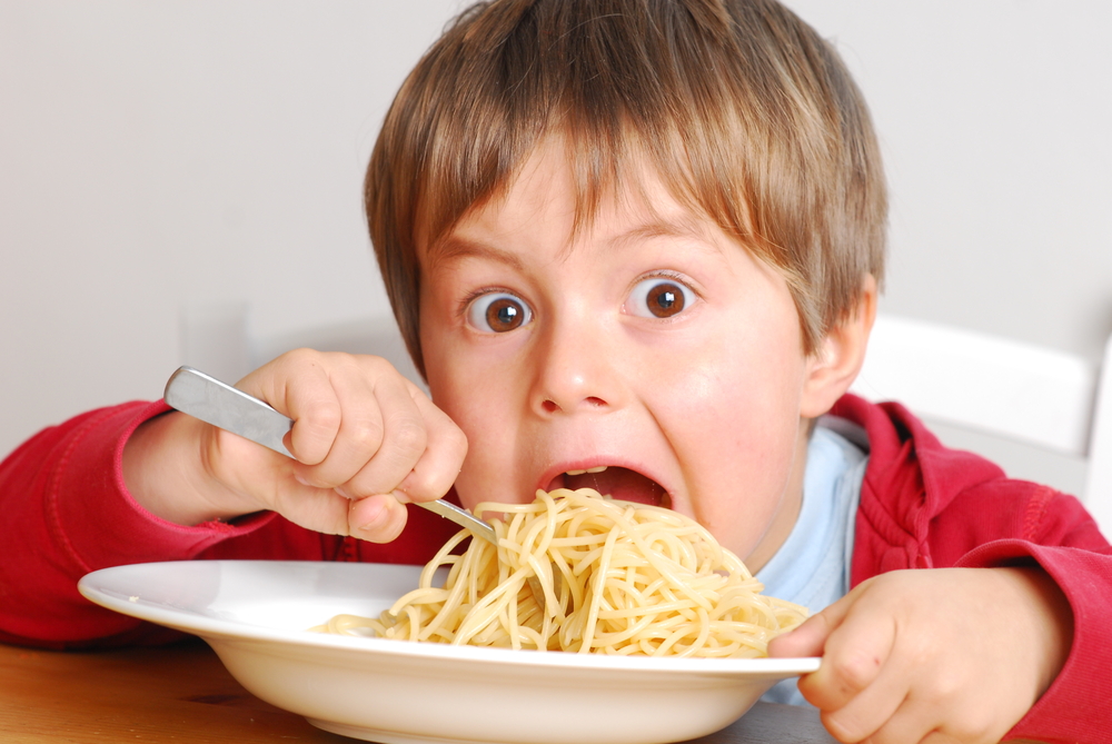 Lenovo_in's tweet photo. When you are in the middle of relishing your meal during class and the teacher asks everyone to turn their camera on.

 #LearnFromHome #PrivacyShutter #StudentThings #StudentLife #OnlineLearning #OnlineClasses https://t.co/pVLeAdZYm3