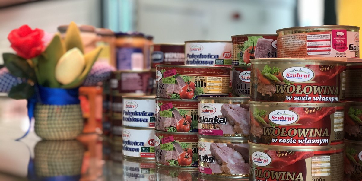 LeicesterMarket's tweet image. Kotula &amp;amp; Sons Polish deli (Mróz Polski Sklep) offers a wide range of delicious authentic polish traditional sausages, Podwawelska, cured meats, Sopocka, cheese &amp;amp; polish deli items. 

Support local this Christmas. 
#leicestermarket #polishdeli #shoplocal