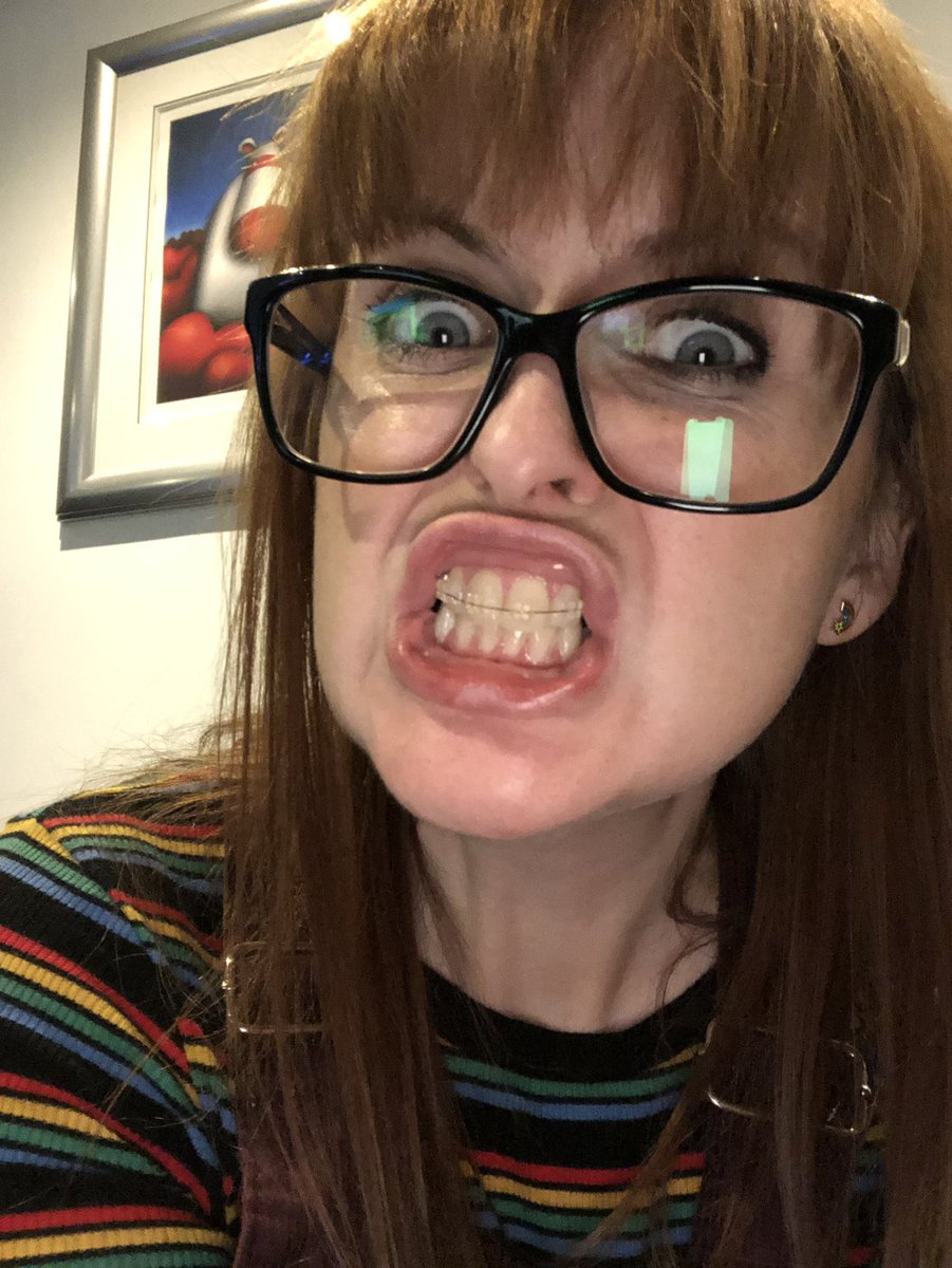 rainbowchaser79's tweet photo. @MrsBrett1066 Ah yeah ... no biting into apples or tough sandwiches.
I once asked for a knife and fork for toast in cafe - they looked at me gone out.
So I just smiled and showed them my massive #TinGrin https://t.co/Crxi9eZklj