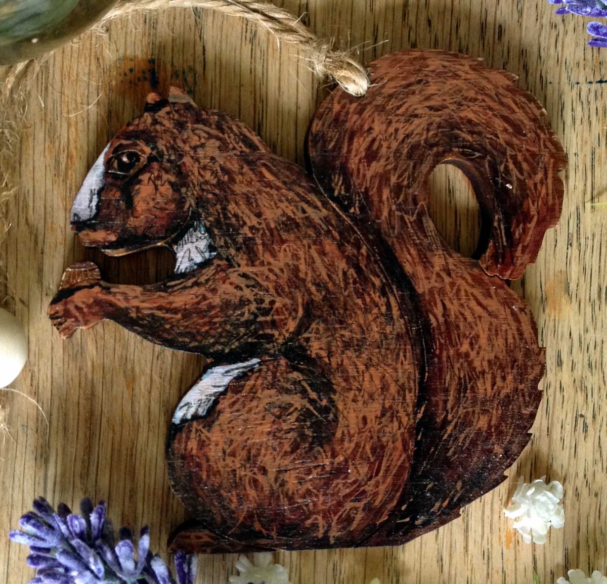 elbricrafts's tweet photo. Morning #earlybiz for hamster and squirrel fans, I've painted these little creatures ready to hang around your house #giftideas #hamsters #squirrells #shopindie https://t.co/IswVklffry https://t.co/GqdbZy152U