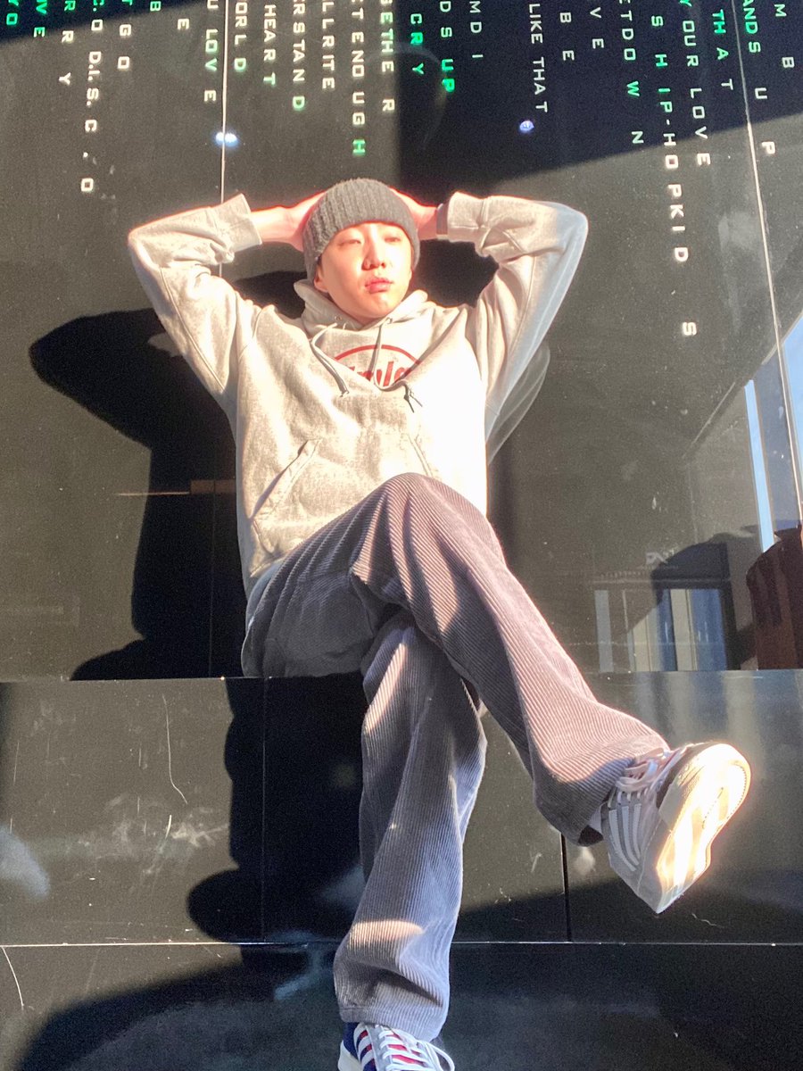 official_yoon_ tweet media