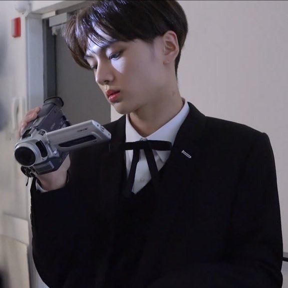 R4SB0Y's tweet photo. Saya baru di sini, ikuti saya dan pastikan untuk mengikuti kembali. Saya mencari ENGENE, ARMY, EXO-L, REVELUV dan lainnya.

RT / Like for follow.

#Root #rootrp  #rootrpindo #roleplayerindonesia #roleplayer #roleplayerkpop  #roleplayeraccount  #roleplayerworld #RP #rpindonesia https://t.co/Uo8V9B1kIb