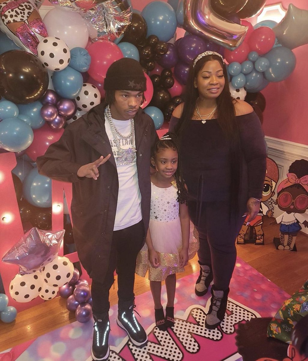 Wrld Lil Baby A Organise Un Anniversaire Surprise A La Fille De George Floyd Gianna Il A Pris En Charge Toutes Les Depenses T Co R5zwg8dtuj Wrld Lil Baby A Organise Un Anniversaire Surprise A La Fille De George Floyd Gianna Il A Pris En Charge Toutes Les Depenses T Co R5zwg8dtuj