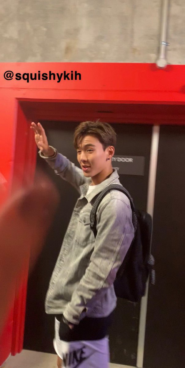 How son hyunwoo looks in real life - a devastating thread