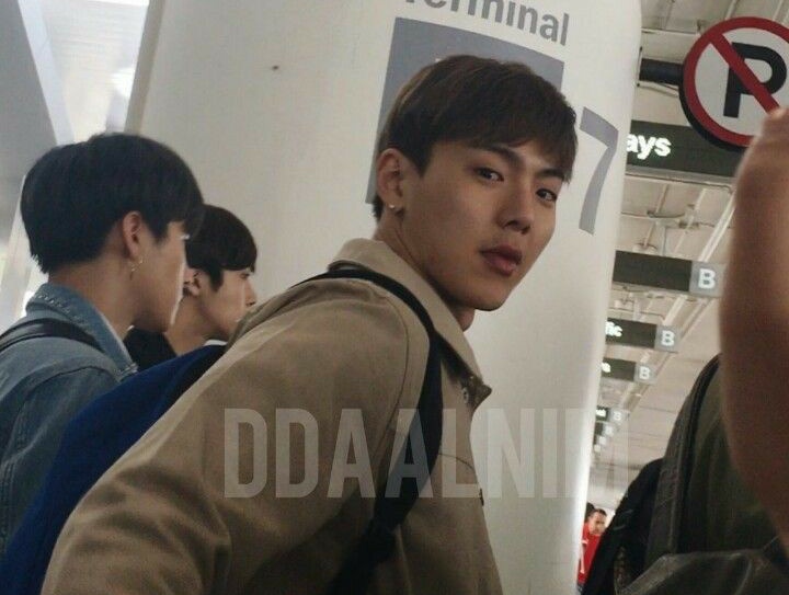 How son hyunwoo looks in real life - a devastating thread