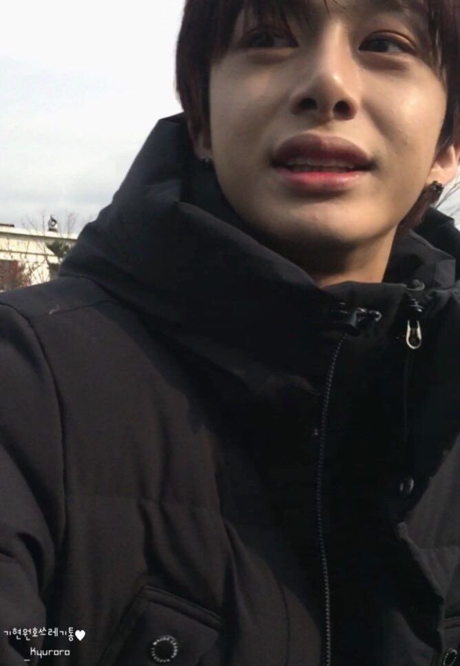 how chae Hyungwon looks in real life - a thread