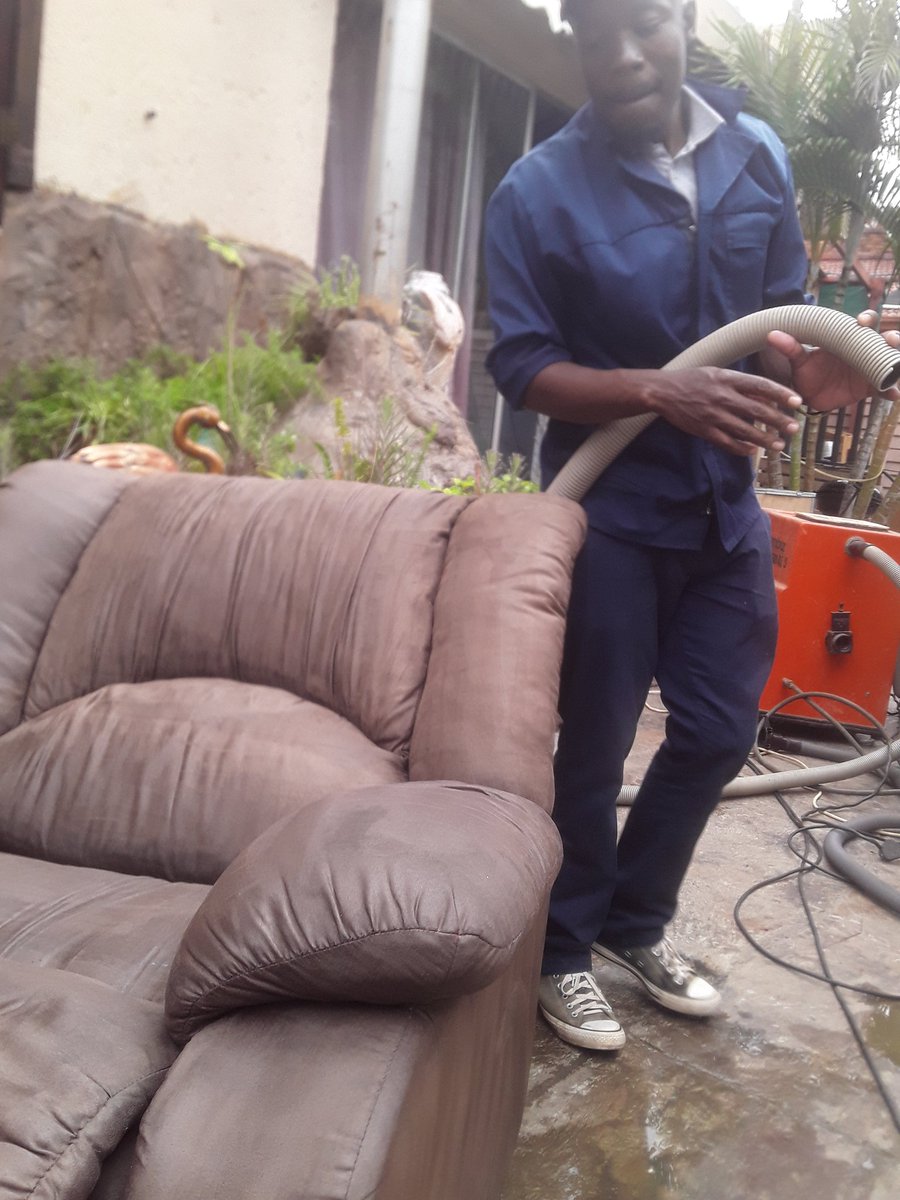 AUGUSTINESPACE's tweet photo. A &amp; T CLEANING SERVICES 
🎉🎉SPRING CLEANING SPECIAL 🎉🎉
GET 10 % OFF ANY OF THE LISTED BELOW 
We offer
◾RESIDENTIAL CLEANING 
◾COMMERCIAL OFFICE CLEANING 
◾RESIDENTIAL WINDOW CLEANING 
◾VALET 
GET YOUR QUOTE NOW ☎️
082 849 8515 / 072 770 7489
sekgalaaugustine@gmail.com https://t.co/NoGwv2tBC8