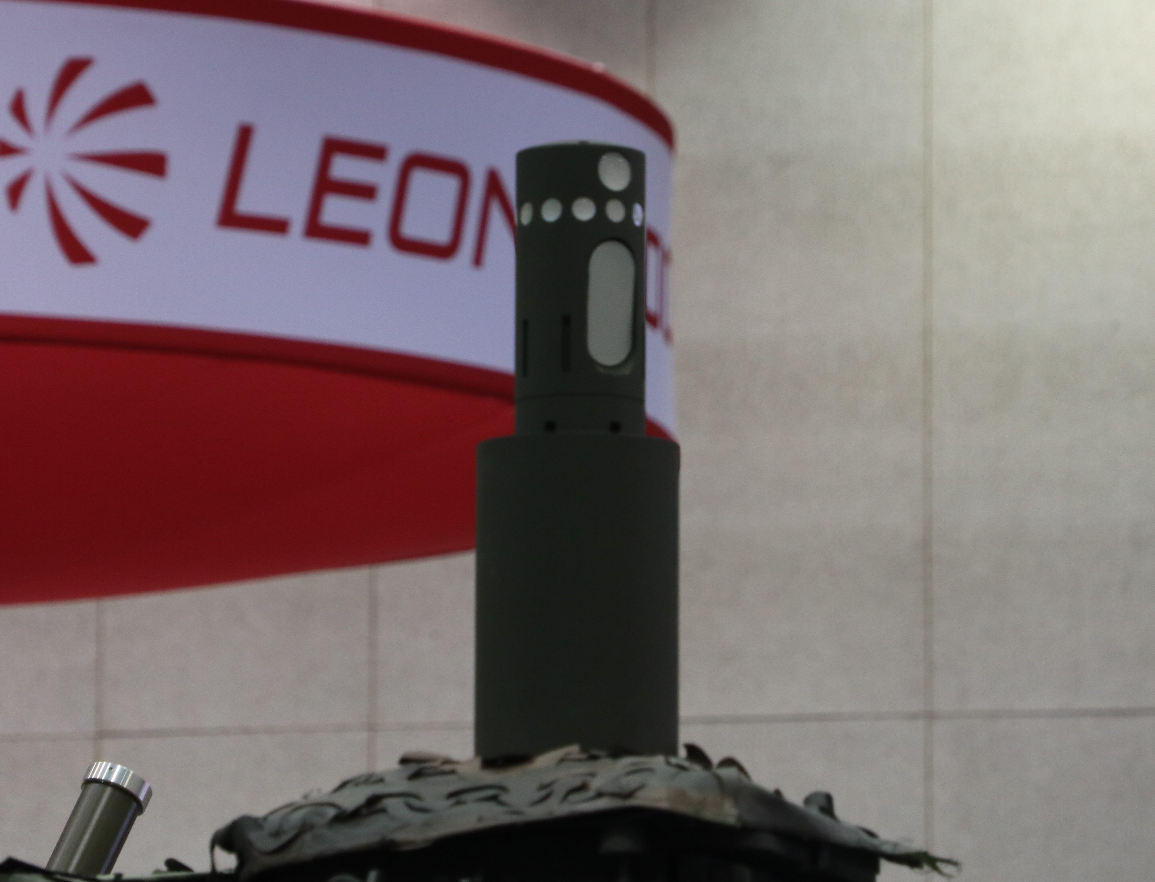 EpbWJWTUYAABstF?format=jpg&name=4096x409