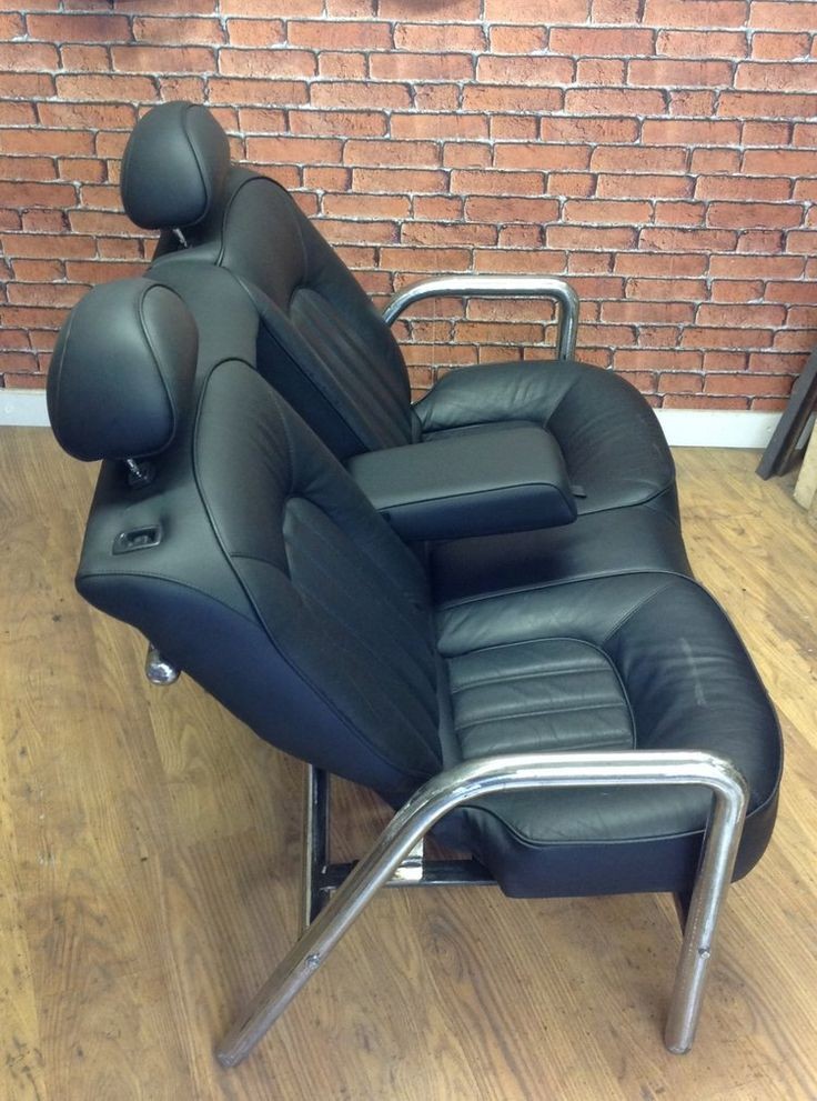 Thread of car parts reused as household items