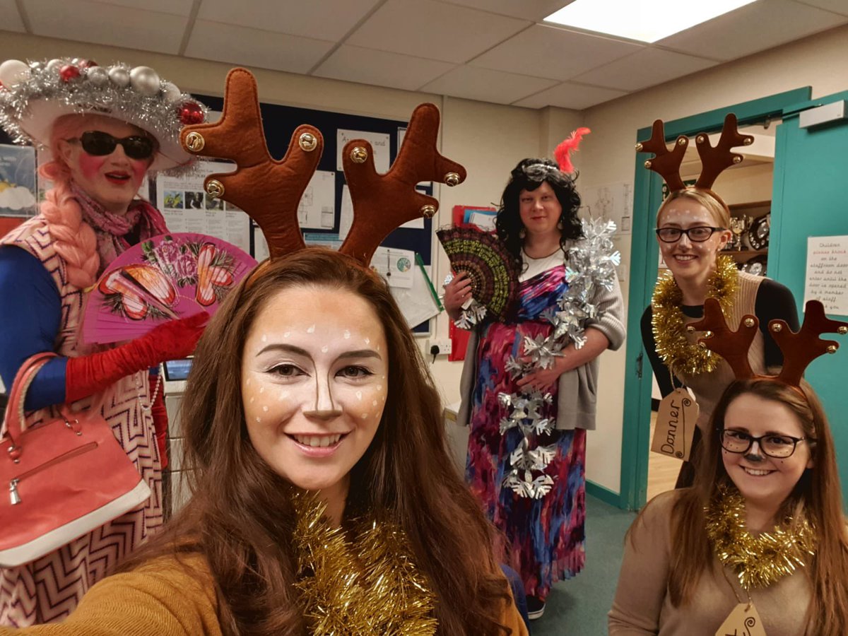 Burleywoodheadp's tweet photo. Happy Christmas from the new staff at Burley Woodhead Primary. Off to get some carrots for the staffroom for all the teachers from the Reindeer Supply Agency #Christmas 🥕 🥕 https://t.co/Z6ZGyDk0Q6
