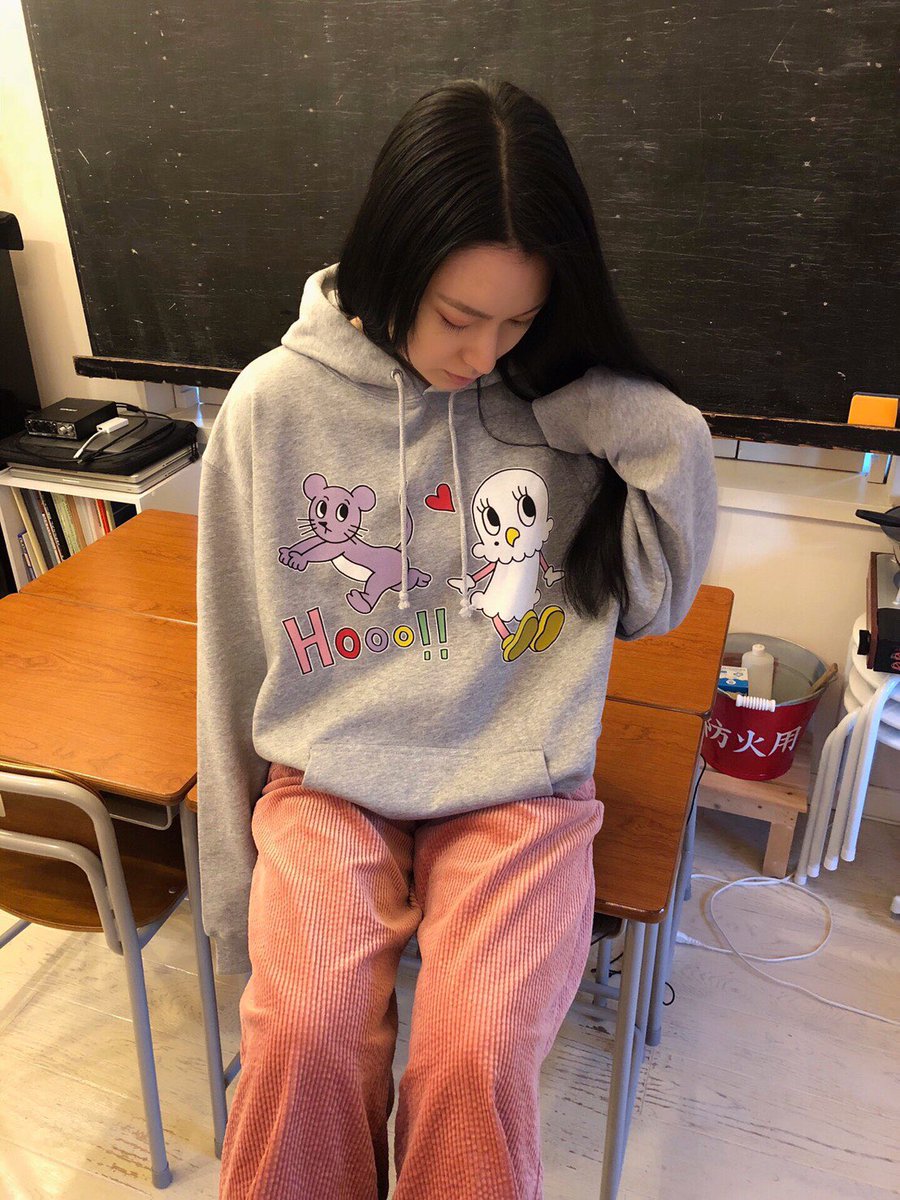 inu1dog1's tweet photo. 自分たちが欲しくて作ったカートゥーンタッチのほくろうさんグッズが届きました！
SUZURIにて販売もしております！
https://t.co/zLQjchDcWC https://t.co/IFq8Jwtqm1