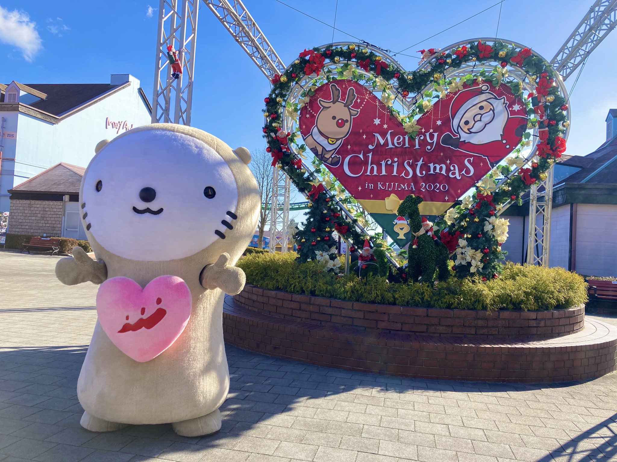 城島高原パーク 公式 今日はみらい信用金庫さんのマスコットキャラクター みらっこ ちゃんが来てくれました 何と 城島に来るのは初めてで 今日が城島デビュー 園内にはかわいいみらっこちゃんのイラストがついたベンチもあります ぜひ探して
