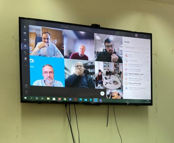 CetecCentro's tweet photo. Right here, right now, VALUE-RUBBER project meeting! Catching up on the updates, exciting and really promising results so far. Working hard on devulcanization of rubber #circulareconomy #H2020 #recycle https://t.co/V7LlDKvpYm