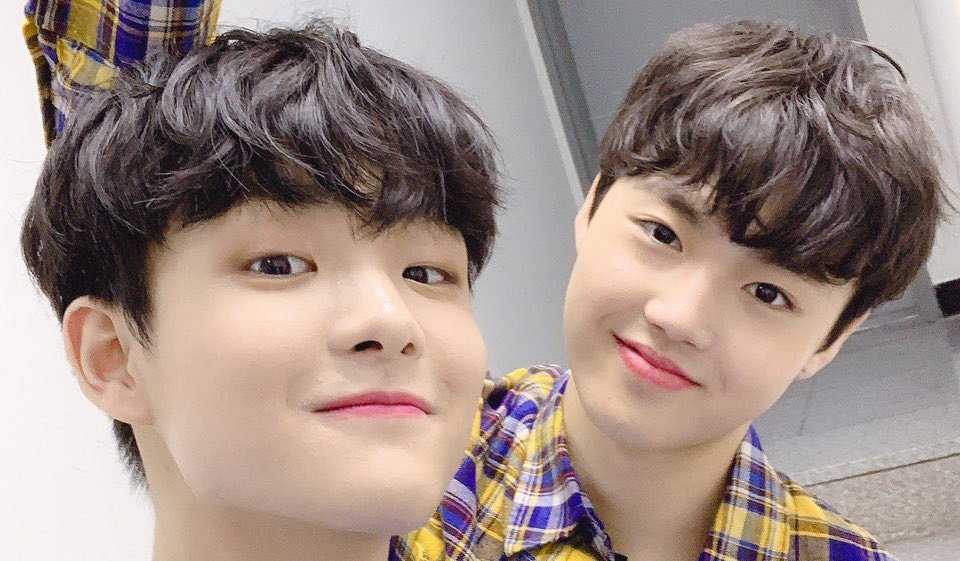 freakydobby's tweet photo. doyoung and jihoon could pass as twins https://t.co/6SpCdUIQjG