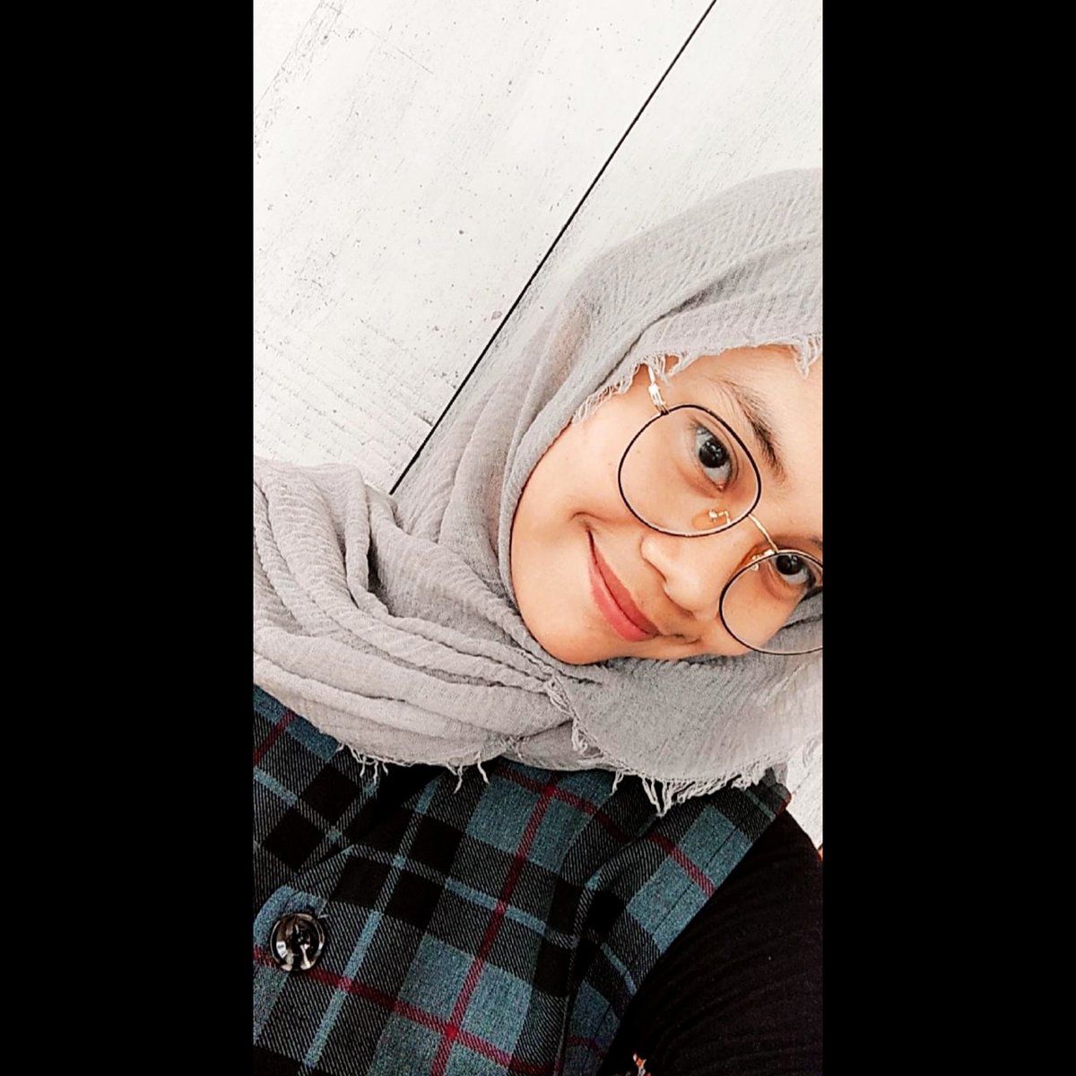 oreomyfavorite_'s tweet photo. #FotoProfilBaru https://t.co/UBVgl0Nghq