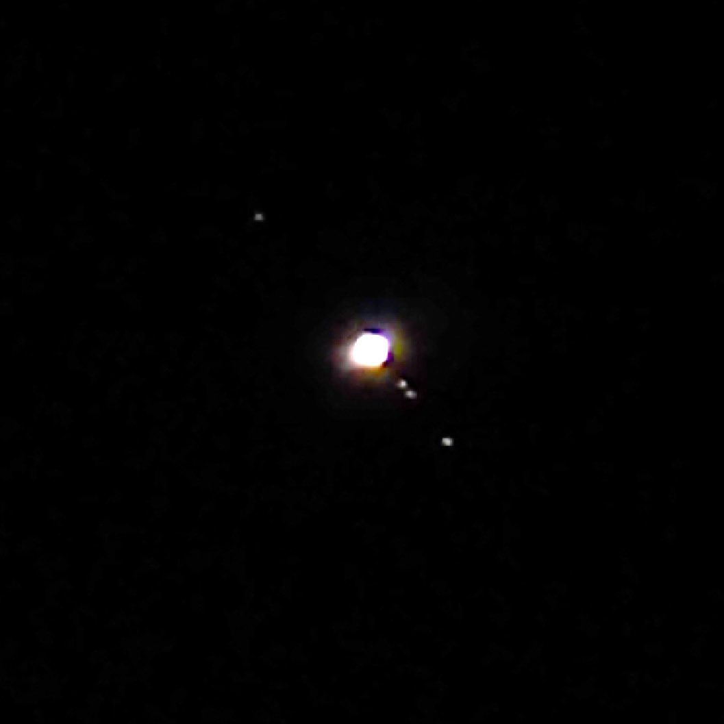 photosjpn's tweet photo. An amazing trifecta! The moon and (top right) “The Great Conjunction” of Saturn (smaller) and Jupiter! Also, in the third image, we can see the four largest moons of Jupiter! Kobe, Japan. #CNN #CNNSpace #space #moon #Jupiter #Saturn #greatconjuncture #planets #nature #science https://t.co/8189GS7eWC