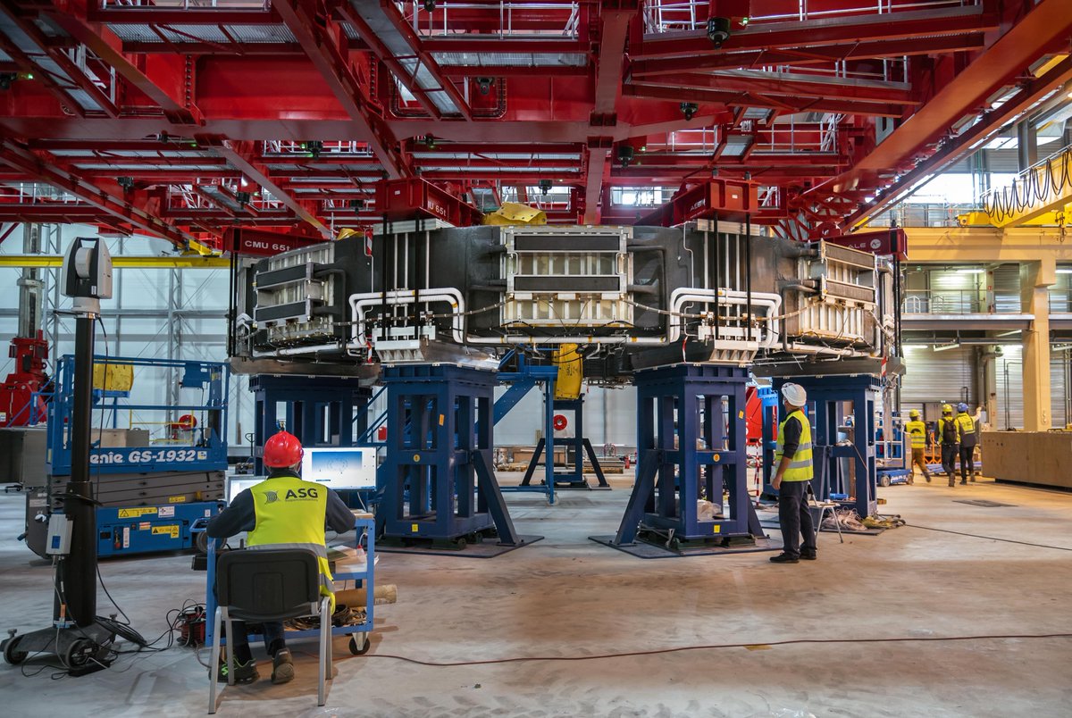 iterorg's tweet photo. The first of six #poloidal field coils has completed all testing on site at #ITER. PF6 is the #tokamak's bottommost ring coil and the first to be installed. This 400-tonne coil was fabricated by the ASIPP Institute in China under agreement with Europe. @fusionforenergy #WeAreITER https://t.co/s9OxvutRxD