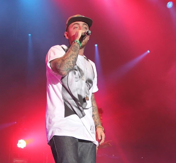 MacMillerMemoir's tweet photo. Mac Miller’s ‘Live From Space’ was released 7 years ago today 🚀

What’s your favorite record off the album? https://t.co/xx14cEfXIh