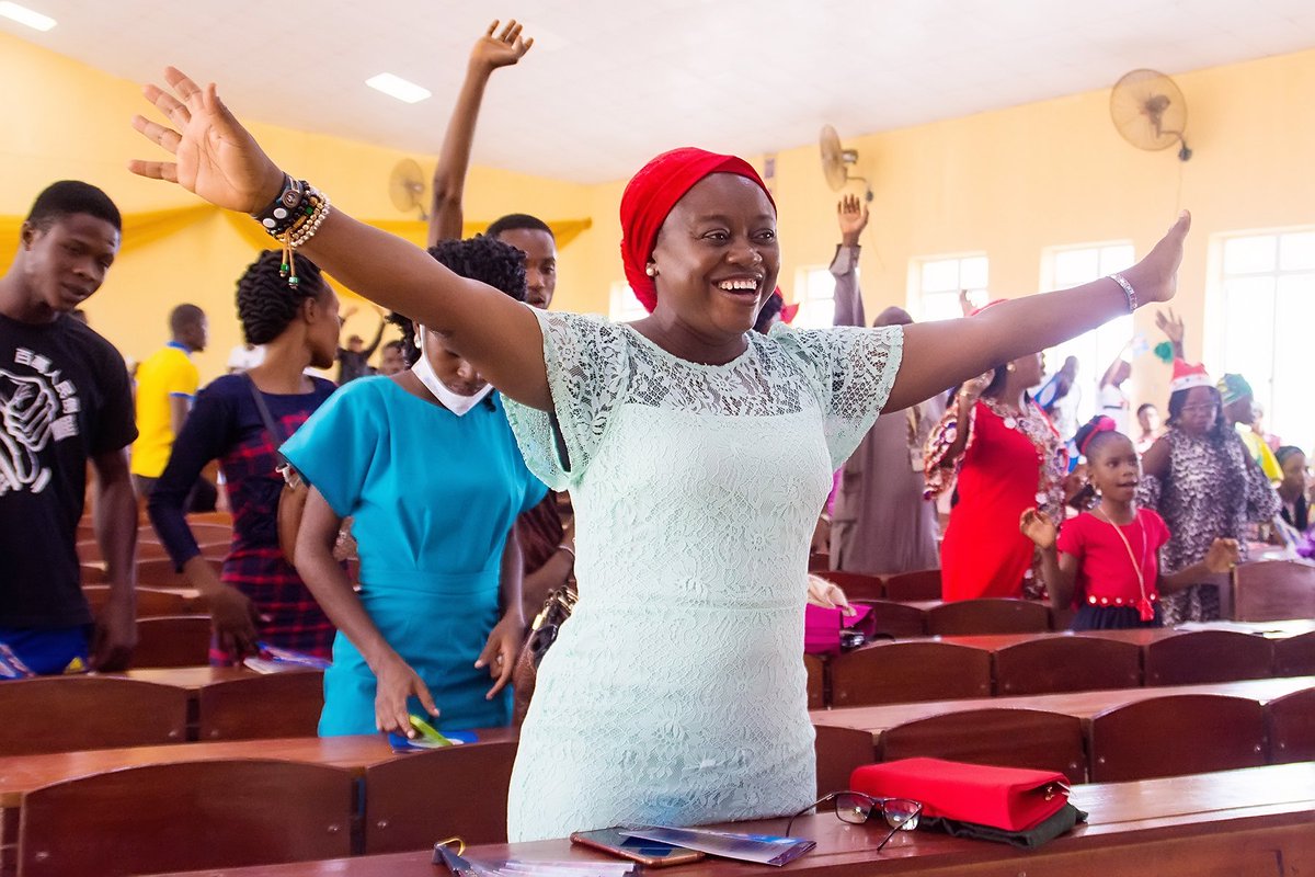 officialOGITECH's tweet photo. OGITECH CELEBRATES CHRISTMAS CAROL OF 5 LESSONS

The 2020 Christmas Carol of 5 Lessons by the Ogun State Institute of Technology, Igbesa, themed "Mighty God" has offered the unique opportunity for the Management, Staff and Students to recount the faithfulness of God in 2020

..1 https://t.co/WyYEk3Vfel