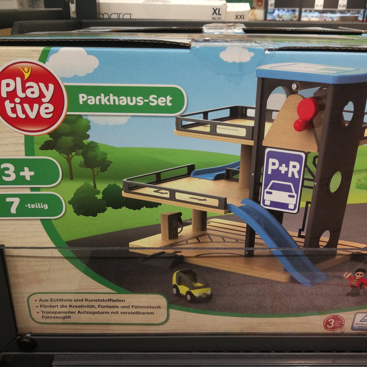 anksons's tweet image. Ich: Wie deutsch kann Spielzeug sein?
Lidl: