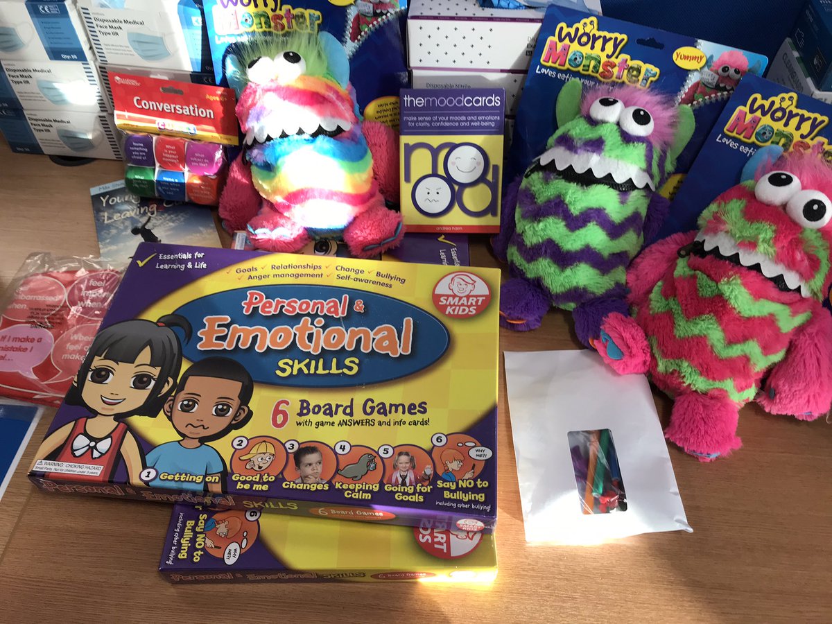 NStirling4's tweet photo. Christmas has come early!!! Direct work resource delivery! Courtesy of @LTPM2 @RWMSWTP @SWACoventry @coventryDCS 😊🥳🥳🥳 @MattJClayton @VictoriaGoodba6 @SherrieMcMaho14 @NatashaShah77 @imms_jo @Vikkidales1 https://t.co/8D0EbP9Psw