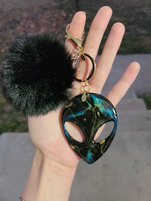 Excited to share the latest addition to my #etsy shop: Space alien key chain with fur pom - Alien Head<a href="/tag/etsy"class="tags">#etsy</a><a href="/tag/space"class="tags"><span>#space</span></a><a href="/tag/alien"class="tags"><span>#alien</span></a><a href="/tag/keychain"class="tags"><span>#keychain</span></a><a href="/tag/resin"class="tags"><span>#resin</span></a><a href="/tag/alienhead"class="tags"><span>#alienhead</span></a><a href="/tag/alienkeychain"class="tags"><span>#alienkeychain</span></a>
