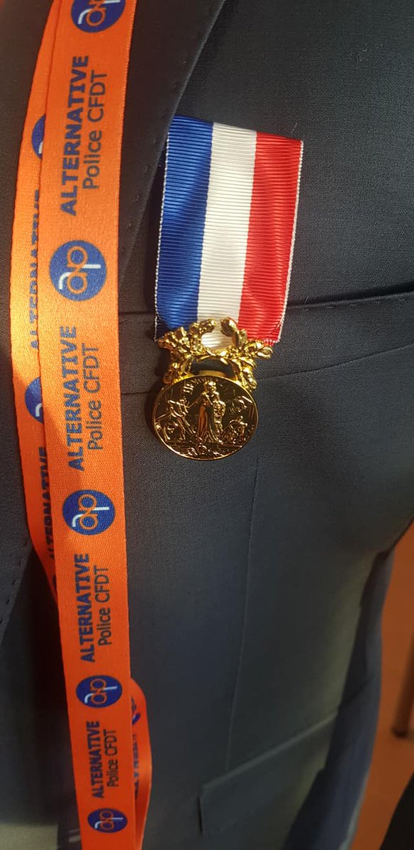 Alternative_PN's tweet image. #Strasbourg: Cérémonie de remise des🎖️DZPJ.
Juste reconnaissance de l'investissement des👮‍♀️👮PJ lors de l'attentat perpétré à Strasbourg #11décembre2018
@Alternative_PN , à l'initiative, remercie Mme la Préfète de Région, M. le DirCab et Mme la DDZPJ 
@Edvalgo 
@PoliceBas