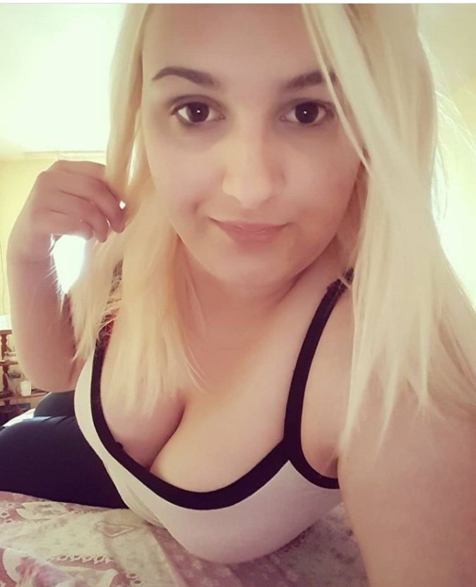 Allison60134879's tweet photo. Just been lonely here 😥❤. Who gonna keep my company should Dm 🌹💋💖❤😍 https://t.co/2v7Z0uyG3m
