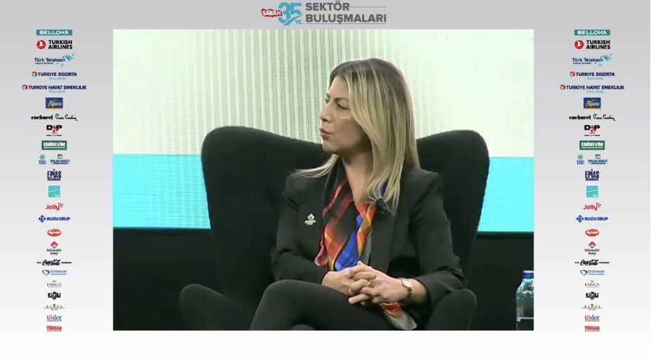 Genel Müdürümüz Sn. Özlem Dağ, Eğitim Paneli’nde salgının küresel eğitime etkisini değerlendiriyor:
 
“Elbette zorluklar yaşanıyor ancak dünya genelinde uzaktan eğitimin gidişatına bakıldığında Türkiye, çok daha fazla öğrenci nüfusuna rağmen süreci başarıyla yürütüyor. @dagozlem