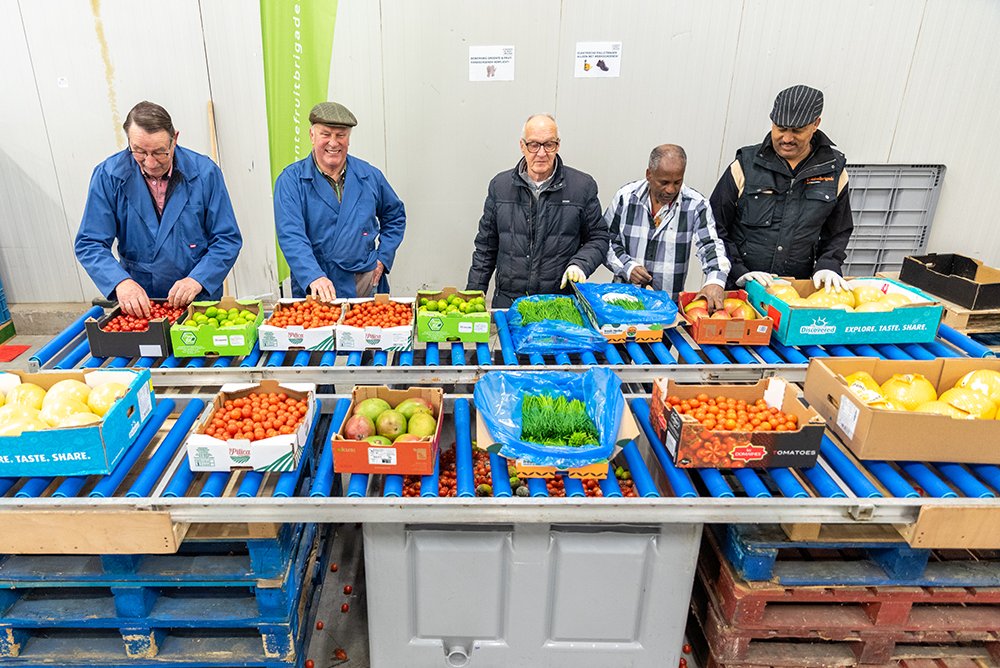 'RedStar steunt de Voedselbanken ook in 2021 met tomaten! Samen maken we ons sterk voor de mensen die het minder hebben' aldus Henri Lambriex
bit.ly/34l01X8

#missie538 <a href="/VoedselbankenNL/">VoedselbankenNL</a> #groentefruitbrigade <a href="/agfnl/">AGF.nl</a> #redstartomatoes