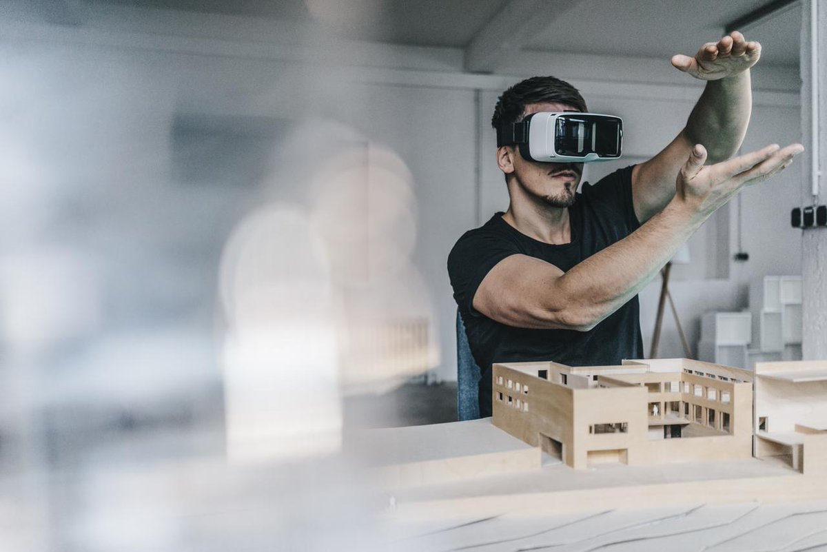 Telefonica's tweet photo. Contribuimos al crecimiento económico y el emprendimiento 
👏@OpenFuture_ ha impulsado la creación de 700 empleos en 2020
https://t.co/E9ylHodUbe #SeguimosCumpliedo https://t.co/oHKAOF6aju