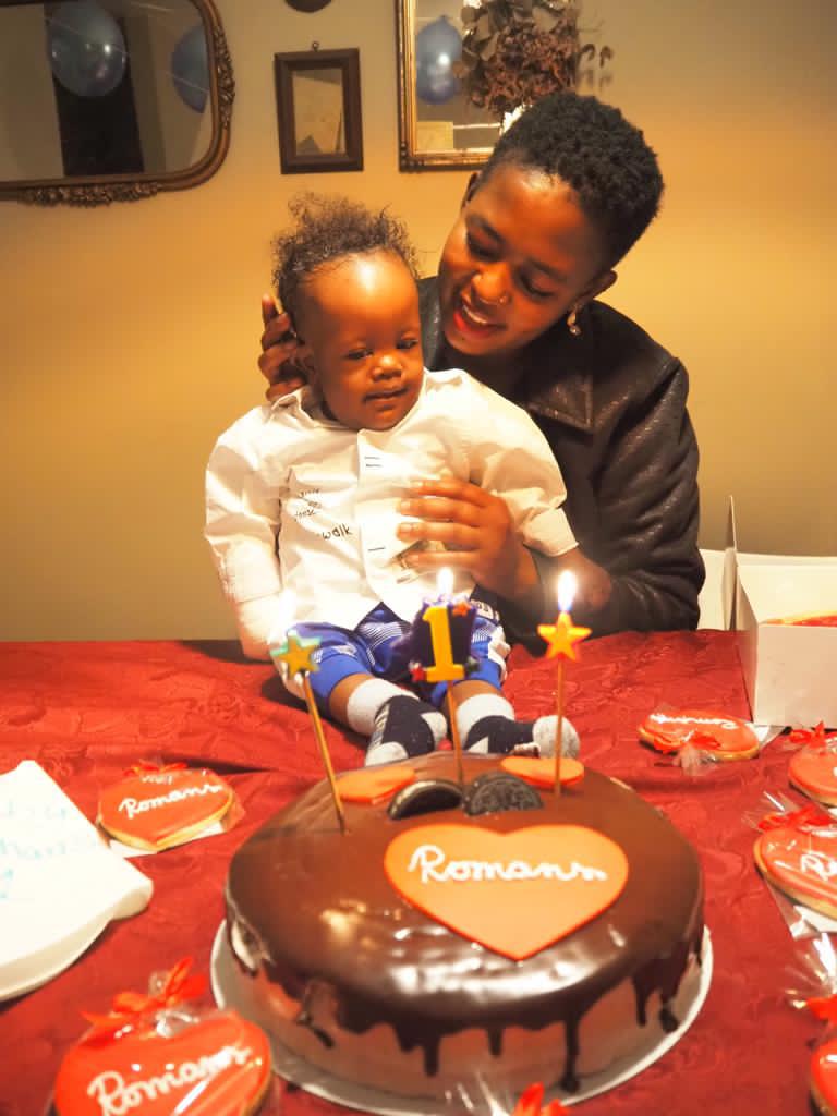 Noticias de nuestros niños en España (2):

Mía, Perú, ha recibido el alta hospitalaria y recuperado su preciosa sonrisa.

Olivio, Guinea-Bissau, en espera del alta hospitalaria.

Romans, Uganda. Celebra su primer cumpleaños con nosotros.

Gracias a todos por hacerlo posible 😊😊