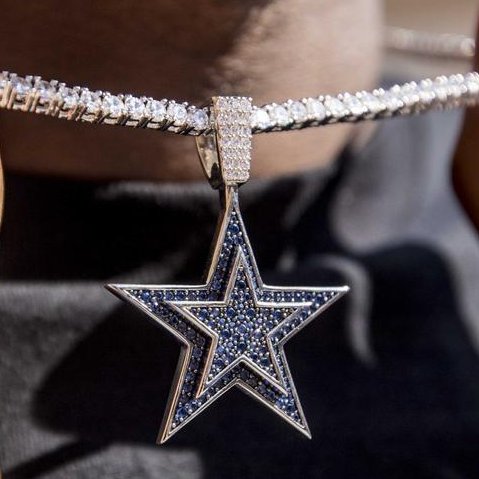 GOLD_DISTRICT_'s tweet photo. #THEGLDSHOP #FREECHAINS #BESTINDAGAME #GLDGANG #WATCHES #CHAINS #RINGS #WOMENSCOLLECTION #CUSTOM #PROMOTER
🏆GLD X NFL THE DALLAS COWBOYS PENDANT!🎄
(GET YOUR'S NOW) https://t.co/yl3Kwf5vnH
#THEGLDSHOP #NFL #DallasCowboys #HOLIDAYGIFTS #GLDGANG #WOMENSCOLLECTION https://t.co/r2prBkHq5U