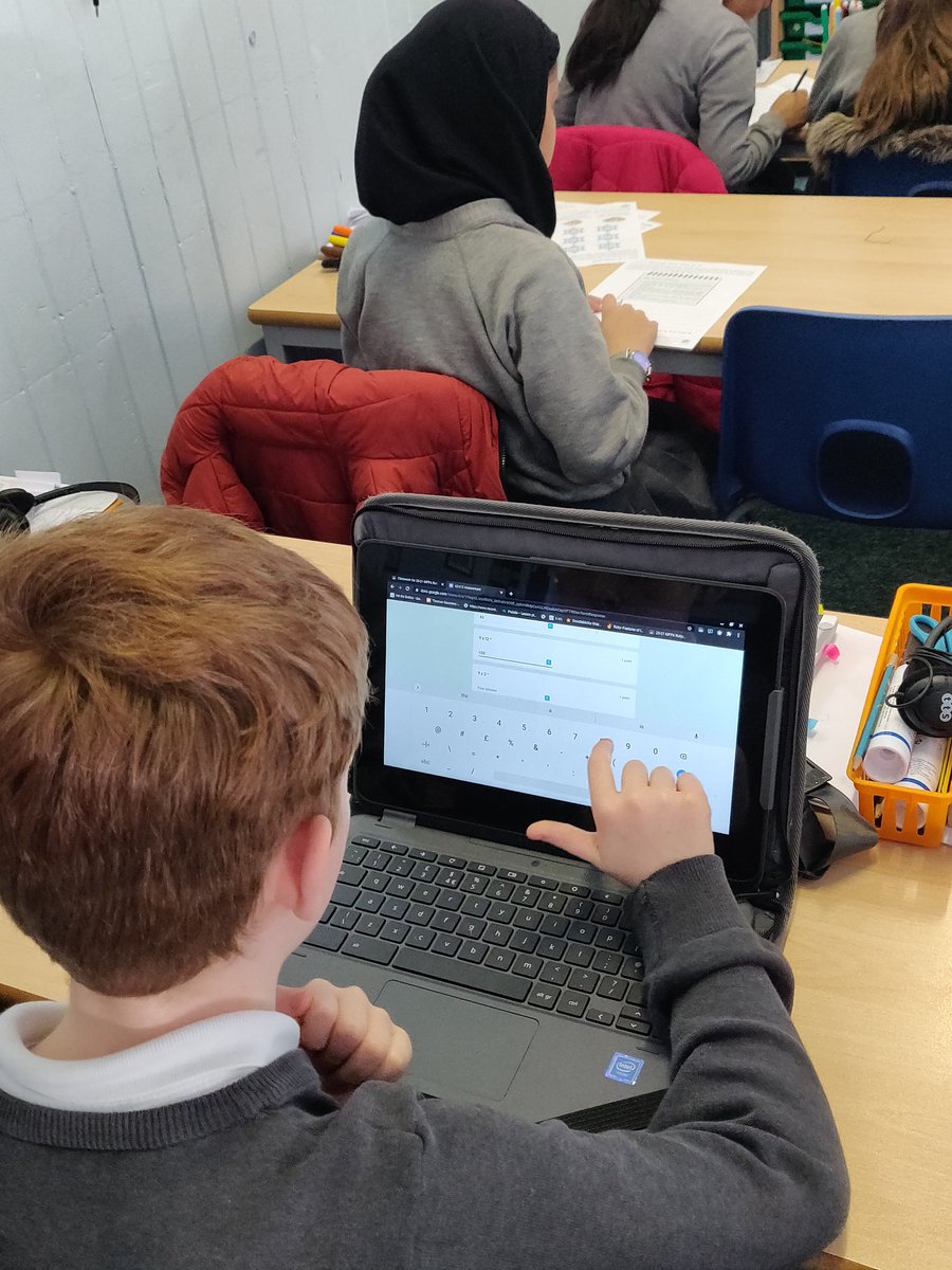 ManorParkSchSM1's tweet photo. Year 5 have been testing their times table knowledge this morning and solving the Christmas maths mysteries! #learnign @LEO_maths https://t.co/A0kiMNop1Q