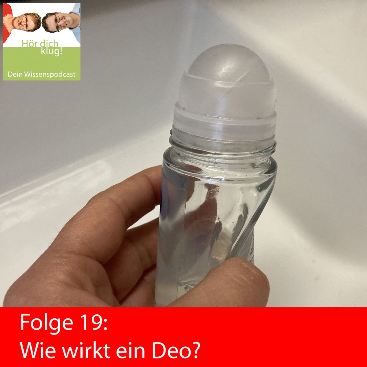 Im #Homeoffice merkt es keiner, im Büro schon. Manchmal versagt das Deo. Wie aber wirkt das eigentlich? Wir haben die Antwort für euch. podcasts.apple.com/de/podcast/wie…  #podcast #podcasting #alltagsfragen #hoerprobe #sprachnachricht #bildung #homeoffice #Corona